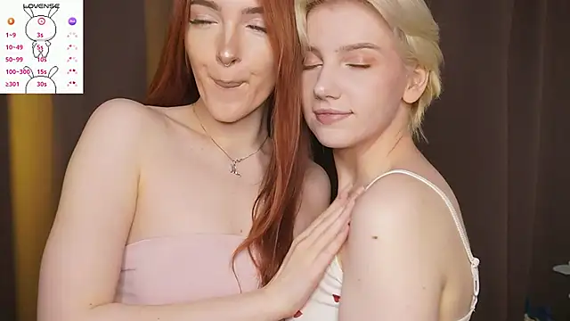 Snapshot of MaeEversley chatting on 04/08/26, 06:02 MaeEversley online show from 04/08/26, 06:02