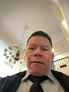 Snapshot of Manu0586 chatting on 01/17/26, 12:21 Manu0586 online show from 01/17/26, 12:21