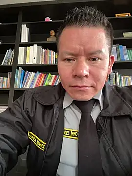 Snapshot of Manu0586 chatting on 02/22/26, 02:04 Manu0586 online show from 02/22/26, 02:04