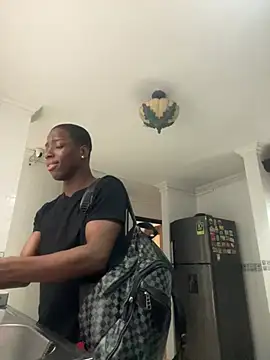 Snapshot of CharlesBrown_ chatting on 03/24/26, 01:05 CharlesBrown online show from 03/24/26, 01:05