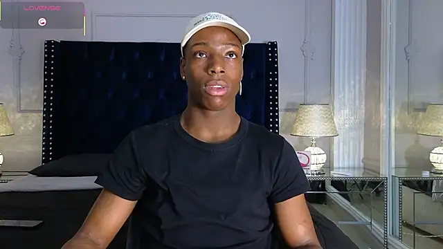 Snapshot of CharlesBrown_ chatting on 03/27/26, 02:50 CharlesBrown online show from 03/27/26, 02:50