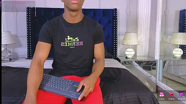 Snapshot of CharlesBrown_ chatting on 04/11/26, 03:49 CharlesBrown online show from 04/11/26, 03:49