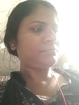 Snapshot of couple_71 chatting on 03/14/26, 05:07 couple 71 online show from 03/14/26, 05:07