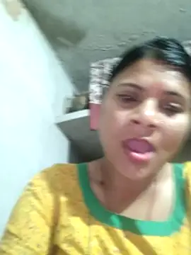 Snapshot of couple_71 chatting on 03/23/26, 06:01 couple 71 online show from 03/23/26, 06:01