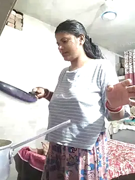 Snapshot of couple_71 chatting on 03/30/26, 07:48 couple 71 online show from 03/30/26, 07:48