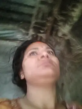 Snapshot of couple_71 chatting on 04/03/26, 12:30 couple 71 online show from 04/03/26, 12:30