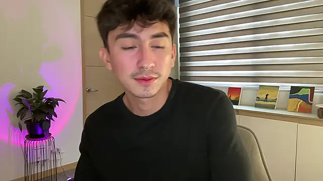 sweettaaron01 online show from 10/08/25, 06:27