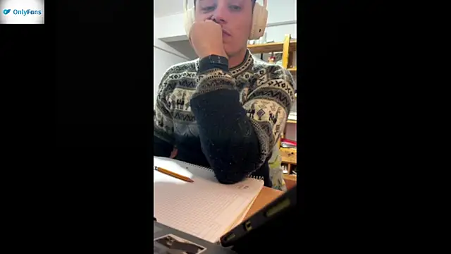 Haustin202 online show from 10/28/25, 01:20