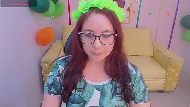 Snapshot of bellatrix_ch chatting on 03/17/26, 02:31 bellatrix ch online show from 03/17/26, 02:31