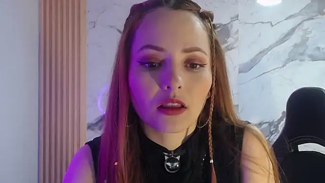 mady0619 ch online show from 11/13/25, 11:09