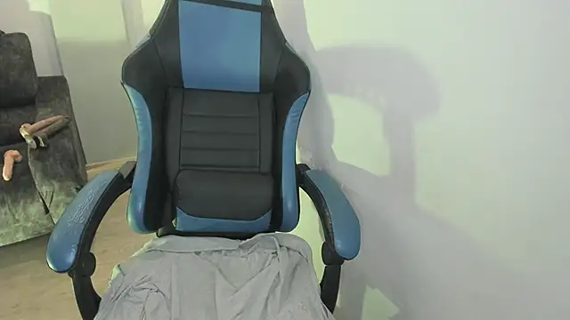 Scarbadgirl  online show from 11/09/25, 03:38