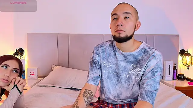 Snapshot of Kurttsinner chatting on 09/19/25, 05:09 Kurttsinner online show from 09/19/25, 05:09