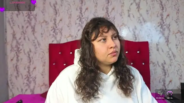 Larissa Antonella online show from 09/30/25, 03:33