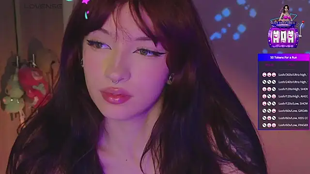 Snapshot of Moonlightt_21 chatting on 03/08/26, 12:52 Moonlightt 21 online show from 03/08/26, 12:52