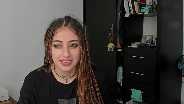 star shooting8 online show from 09/08/25, 09:47