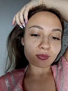 Olivia OliV online show from 06/04/26, 01:11
