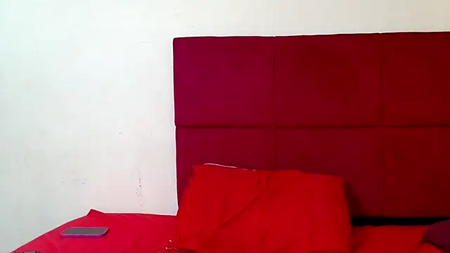 HugeTitisxx online show from 12/14/25, 01:16