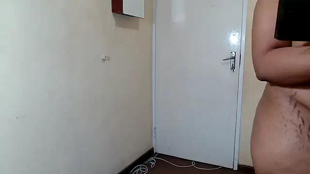 HugeTitisxx online show from 03/29/26, 06:24