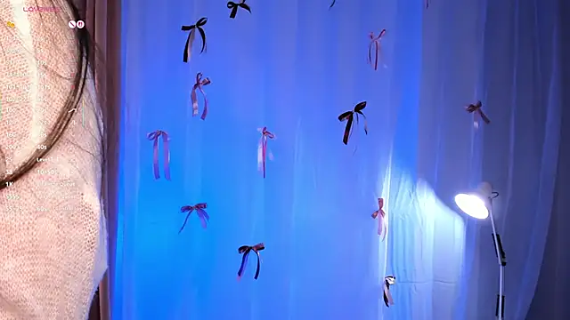 Snapshot of Nelly_Kimm chatting on 04/07/26, 01:28 Nelly Kimm online show from 04/07/26, 01:28