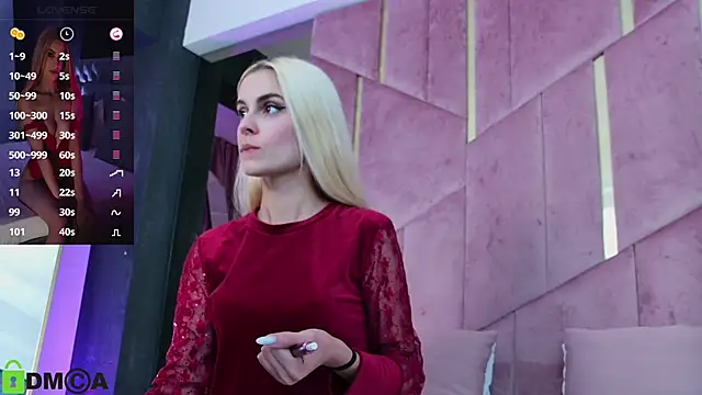 Snapshot of SelenaDaze chatting on 09/13/25, 03:17 SelenaDaze online show from 09/13/25, 03:17