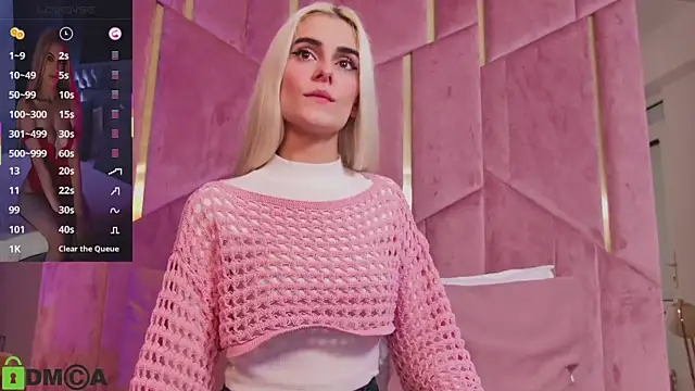 Snapshot of SelenaDaze chatting on 11/13/25, 05:06 SelenaDaze online show from 11/13/25, 05:06