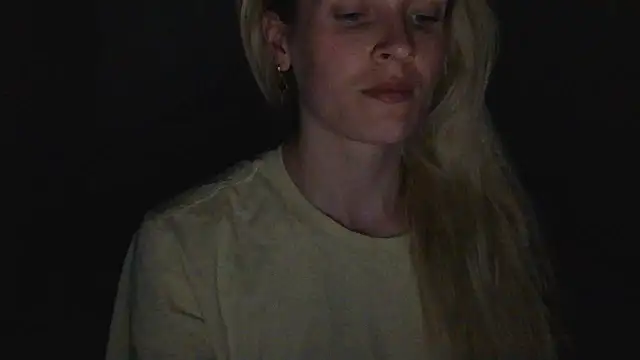 Snapshot of JayeTyler chatting on 04/08/26, 08:09 JayeTyler online show from 04/08/26, 08:09