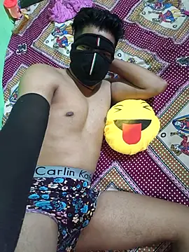 Snapshot of Dassing_strip_couple chatting on 10/02/25, 09:11 Dassing strip couple online show from 10/02/25, 09:11