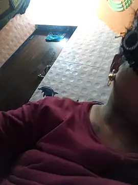 Snapshot of Dassing_strip_couple chatting on 10/22/25, 10:59 Dassing strip couple online show from 10/22/25, 10:59