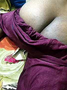 Snapshot of Dassing_strip_couple chatting on 03/12/26, 05:24 Dassing strip couple online show from 03/12/26, 05:24