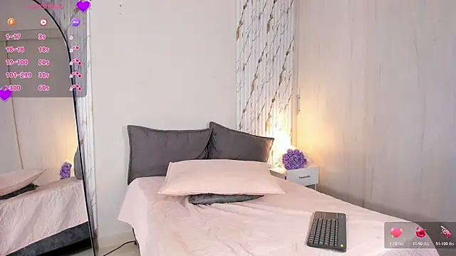 Snapshot of MissVioleet_ chatting on 04/16/26, 09:39 MissVioleet online show from 04/16/26, 09:39