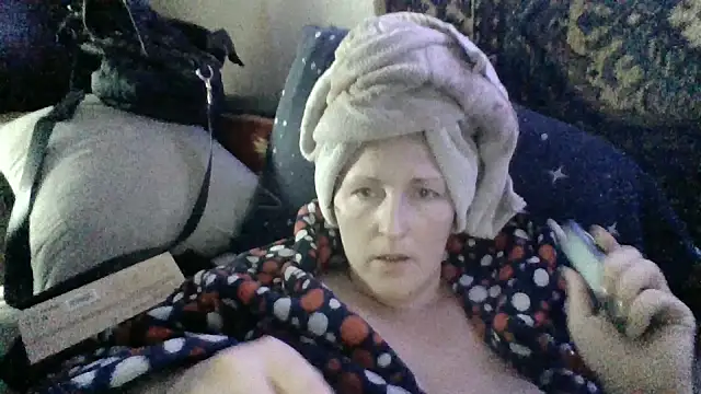 AllaSowinskaya online show from 04/08/26, 07:52