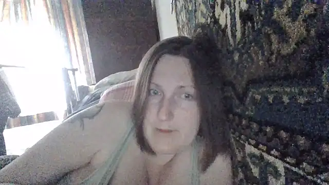 Snapshot of AllaSowinskaya chatting on 05/08/26, 09:47 AllaSowinskaya online show from 05/08/26, 09:47