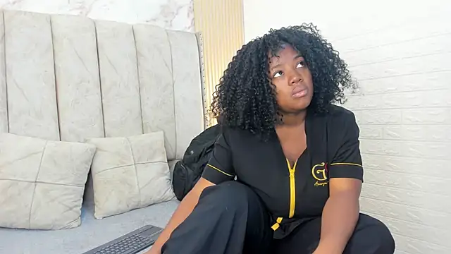 kiarazafira online show from 09/12/25, 10:15