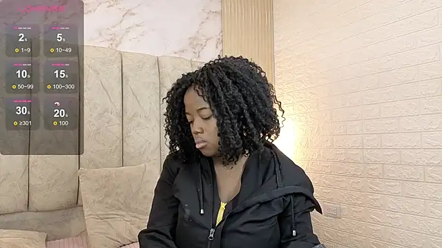 kiarazafira online show from 10/06/25, 11:07