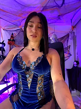 Snapshot of dollforsex_ chatting on 10/14/25, 04:52 dollforsex  online show from 10/14/25, 04:52