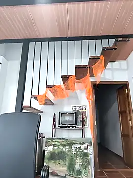 Hiroshi Shen online show from 11/08/25, 11:21