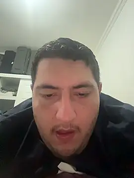 Snapshot of fanalistfinan chatting on 11/06/25, 02:12 fanalistfinan online show from 11/06/25, 02:12