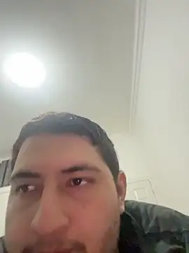 Snapshot of fanalistfinan chatting on 11/07/25, 05:18 fanalistfinan online show from 11/07/25, 05:18