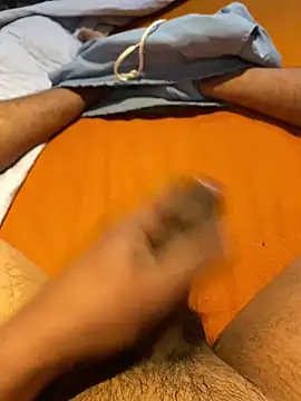 girlslvrs online show from 02/01/26, 10:41