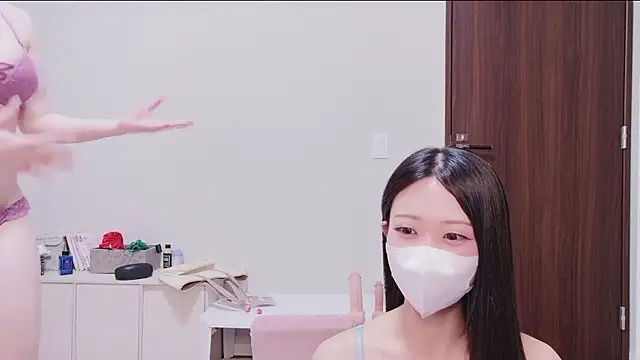 Snapshot of OSUSHI-CHAN chatting on 03/11/26, 07:53 OSUSHI-CHAN online show from 03/11/26, 07:53