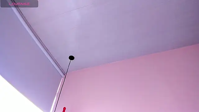 violet myerrs online show from 04/10/26, 01:05