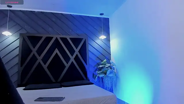 zoe martins  online show from 02/06/26, 05:27