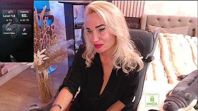 FreeBerryMILF online show from 04/04/26, 09:23