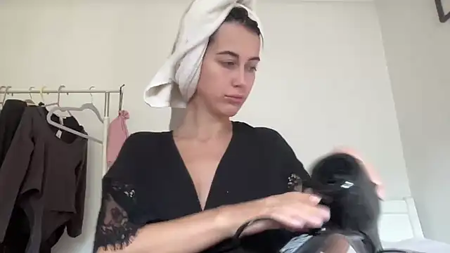 Talyo19 online show from 09/18/25, 10:17