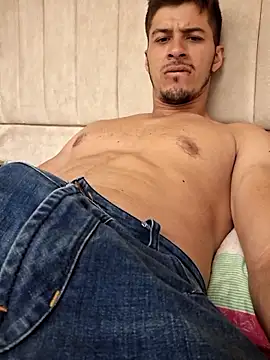 Snapshot of piterrr_hot chatting on 10/02/25, 11:45 piterrr hot online show from 10/02/25, 11:45