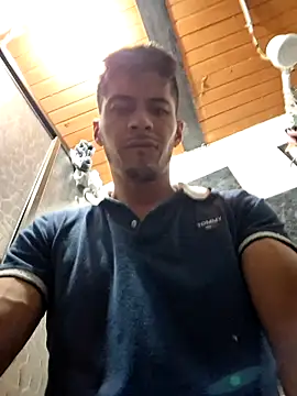 Snapshot of piterrr_hot chatting on 11/29/25, 08:01 piterrr hot online show from 11/29/25, 08:01