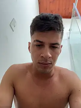 Snapshot of piterrr_hot chatting on 04/14/26, 01:17 piterrr hot online show from 04/14/26, 01:17