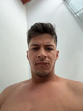 Snapshot of piterrr_hot chatting on 04/21/26, 01:50 piterrr hot online show from 04/21/26, 01:50