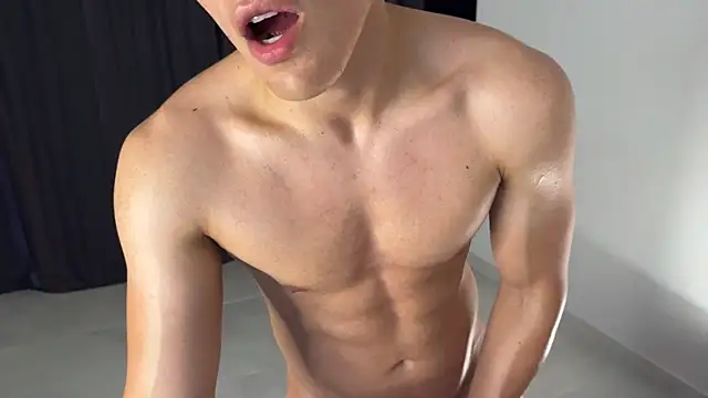 Maxx Lancaster online show from 09/22/25, 08:00