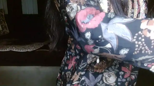 Mini Meera online show from 10/01/25, 12:44